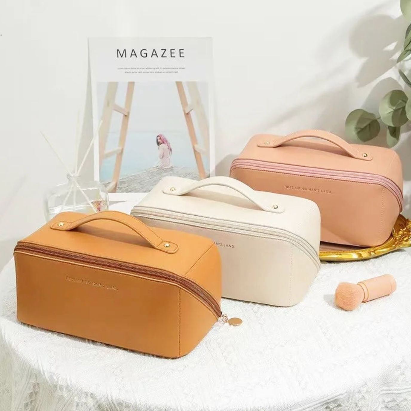 Portable PU Leather Makeup Bag – Elegant Travel Cosmetic Organizer
